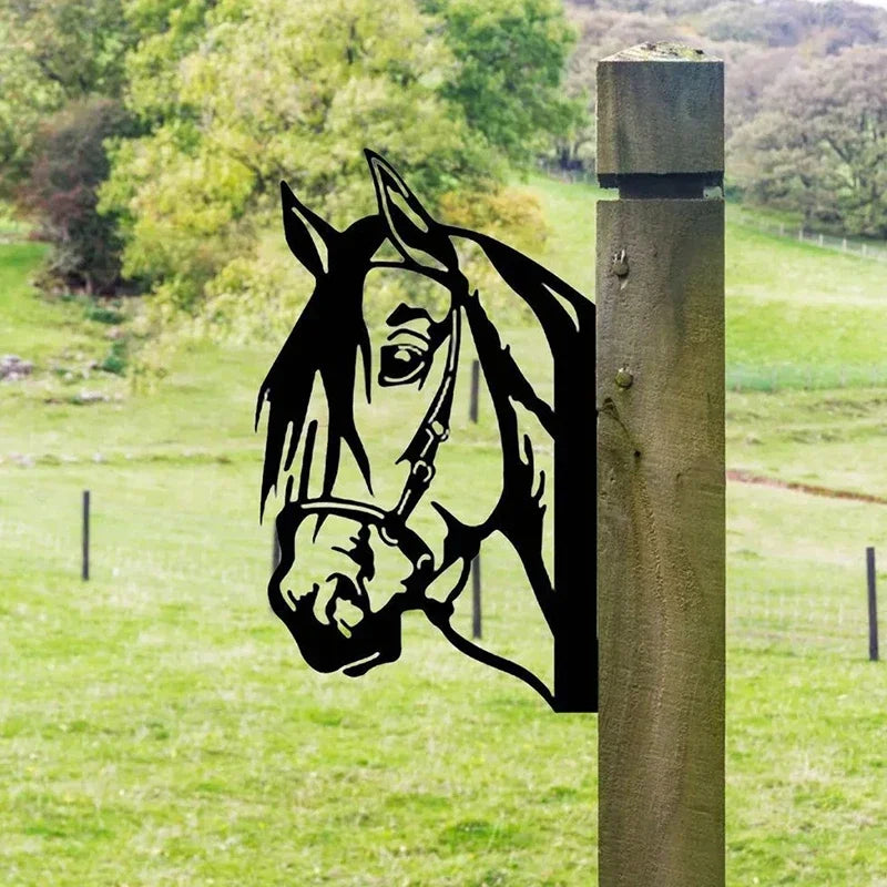 Garden Fence Decoration Home Decor Metal Peeping Cow Backyard Hang Artwork Animal Theme Funny Welcome Sign for Home Park