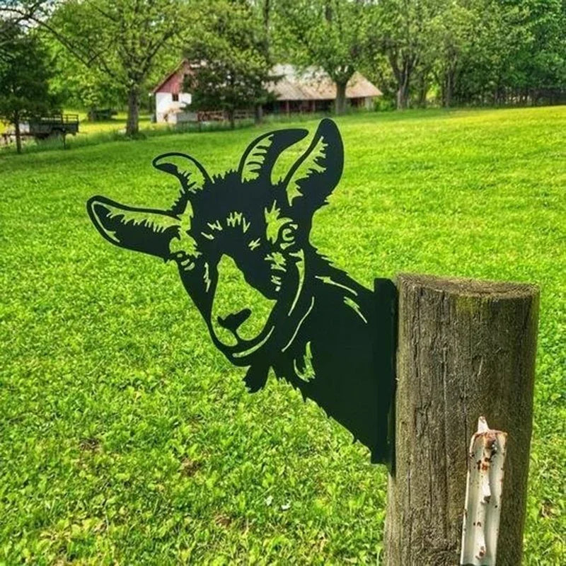 Garden Fence Decoration Home Decor Metal Peeping Cow Backyard Hang Artwork Animal Theme Funny Welcome Sign for Home Park