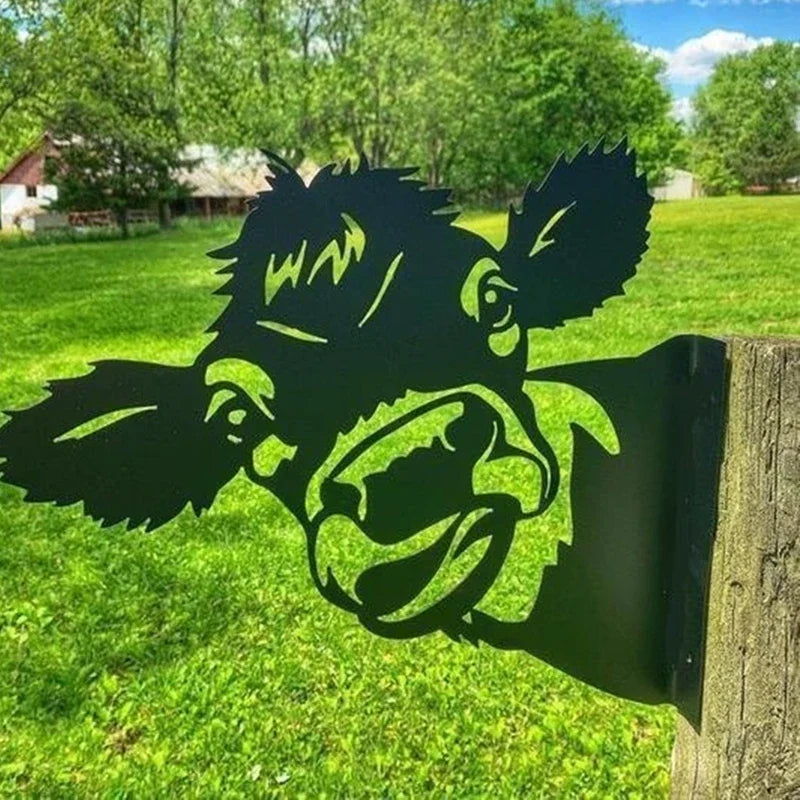 Garden Fence Decoration Home Decor Metal Peeping Cow Backyard Hang Artwork Animal Theme Funny Welcome Sign for Home Park