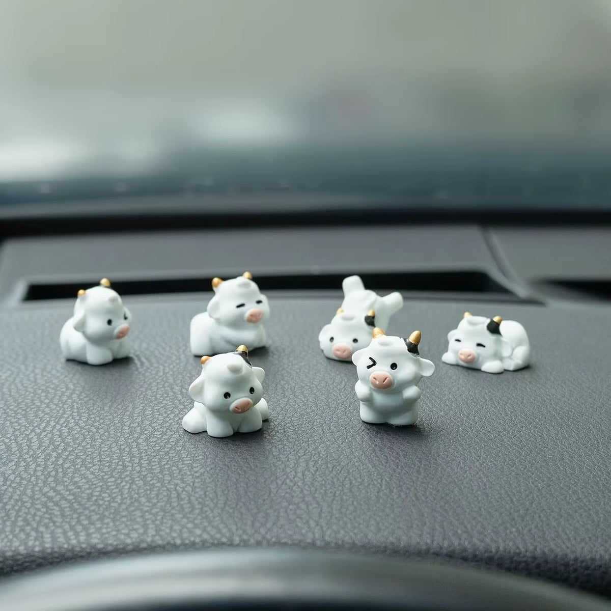 6PCS Cute Cow Car Dash Decorations Car Door Rear View Mirror Ornament Interior Accessories for Home Office