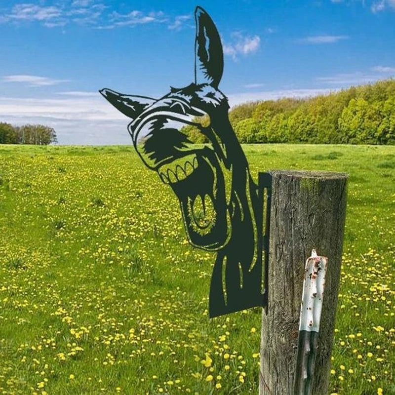 Garden Fence Decoration Home Decor Metal Peeping Cow Backyard Hang Artwork Animal Theme Funny Welcome Sign for Home Park